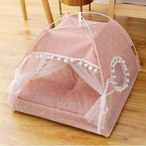 Petra store cozy pet bed for small pets in pink floral fabric with mesh window and decorative white tassels