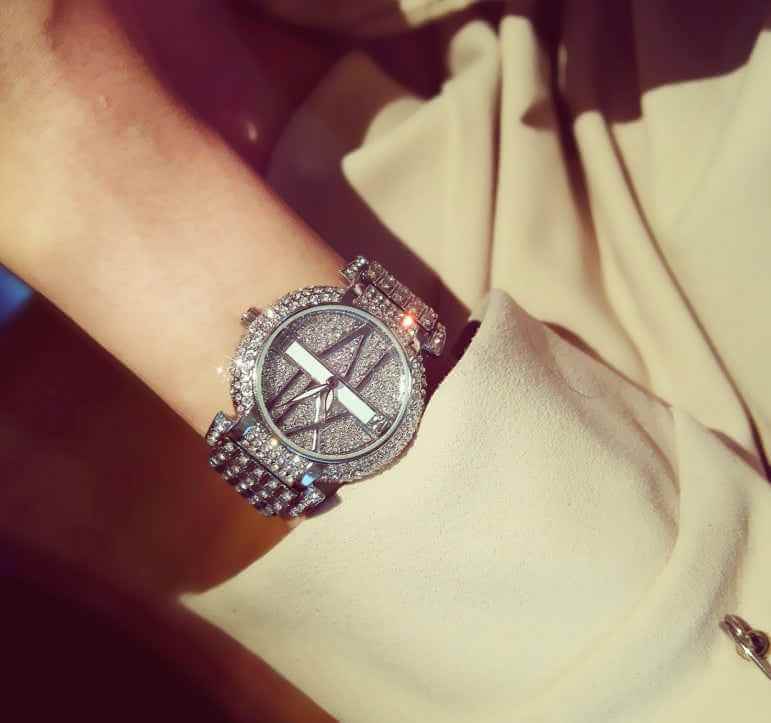 Women's Quartz Watch with sparkling rhinestones and metal band from Petra store fashion accessories